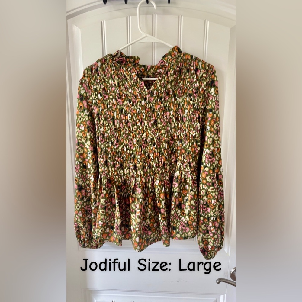 Joyfolie Multicolor Floral Blouse
